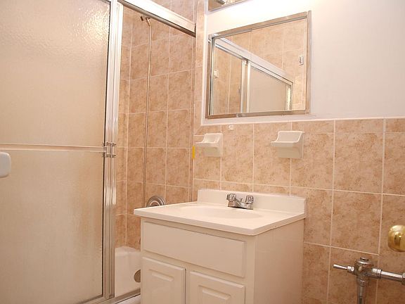 5th image of 3901 Nostrand Ave APT 5F