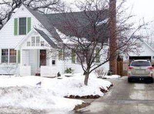 1036 Ridgewood Ave, Ames, IA 50010