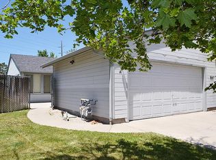 866 Round House Ln APT A, Carson City, NV 89701