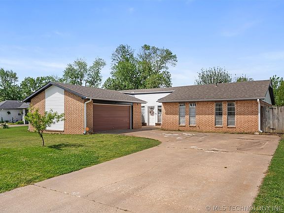 2nd image of 517 Baylor Ct