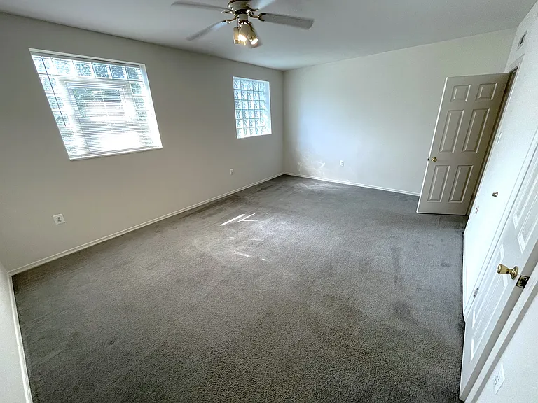 770 S 2nd St #2B — Photo 14