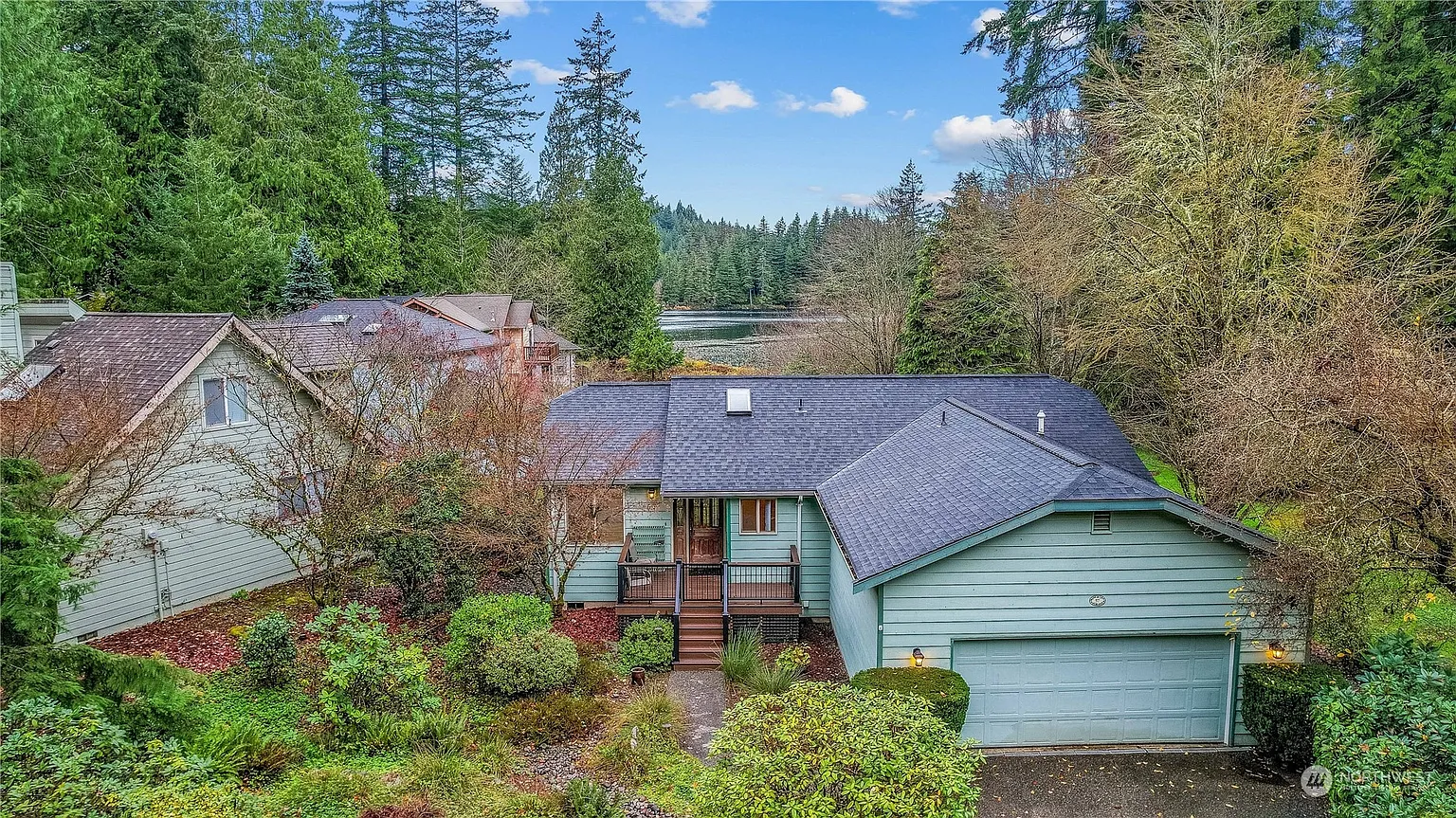 57 Lake Louise Drive photo 1