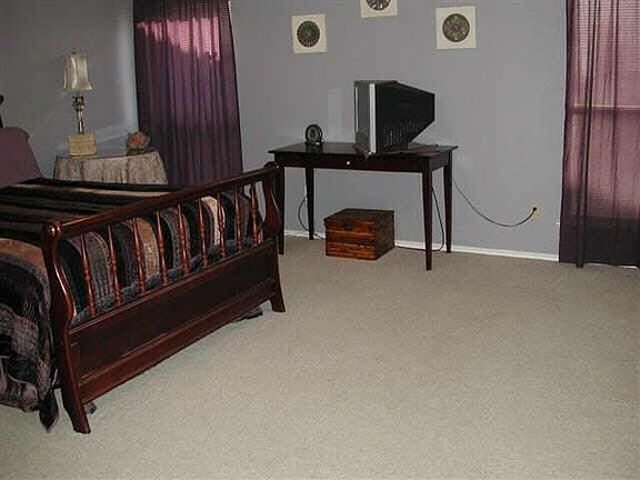 4th image of 1512 Hindsdale Dr