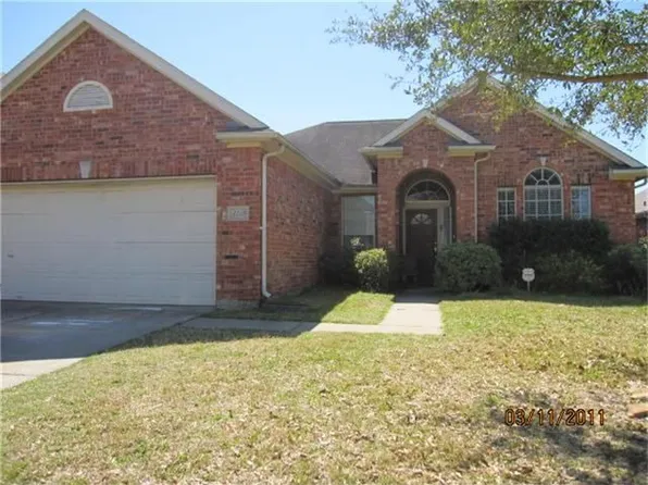 3219 Stratford Manor Dr, Sugar Land, TX 77498