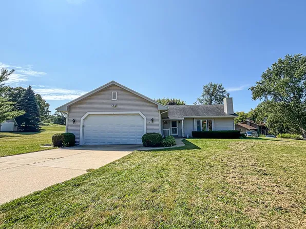 329 Breck ROAD, Wales, WI 53183