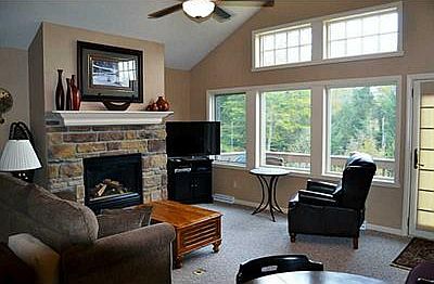 3rd image of 8010 Canterbury Dr #8010