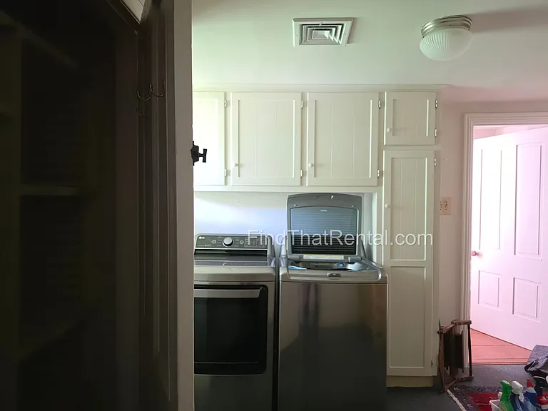 136 W Pomfret St — Photo 6