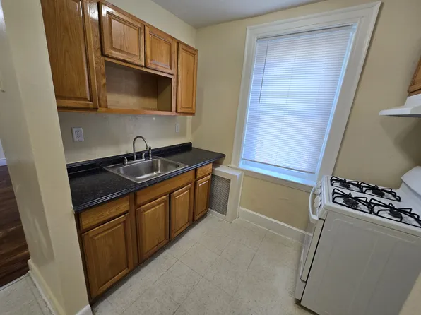 34 Hotchkiss St, New Haven, CT