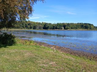5382 W Oak Point Rd, Ludington, MI 49431
