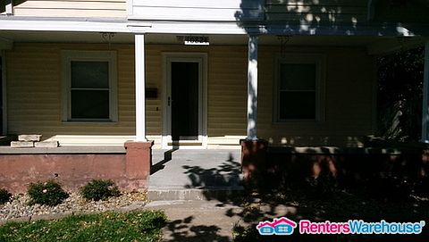 3rd image of 10824 W 59th St