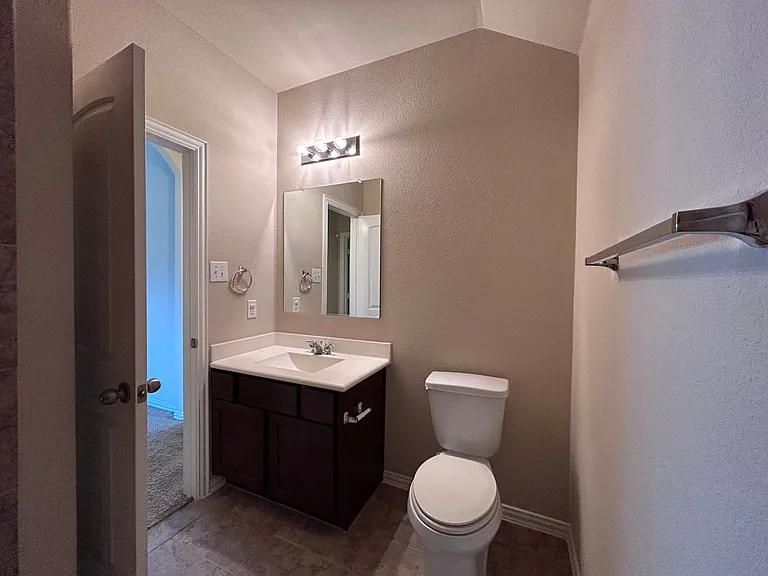 2204 Tranquility Ln — Photo 20