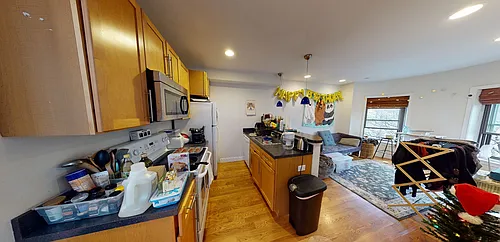 106 Hammond St #3A Photo 1