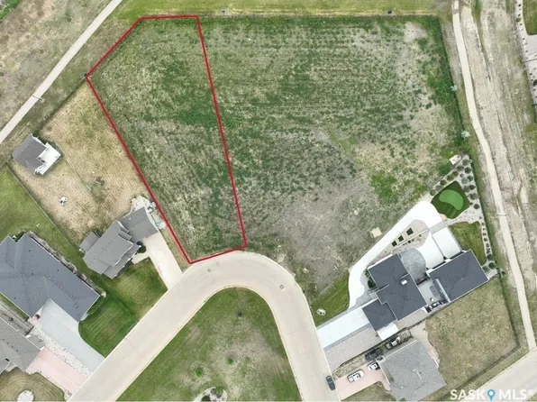 15 Iron Bridge Terrace, Moose Jaw, SK S6J 0B5