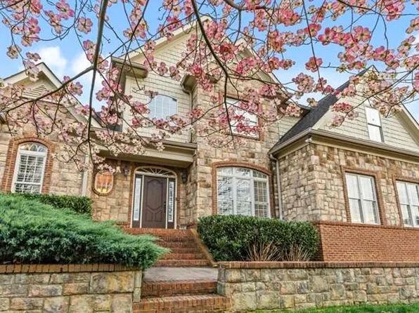228 Lochmere Dr, Morristown, TN 37814