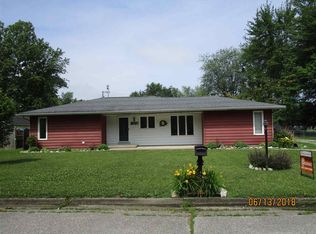 1818 N Court St, Sullivan, IN 47882