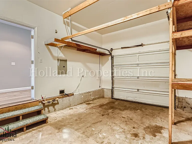 3133 NE 13th Pl — Photo 25