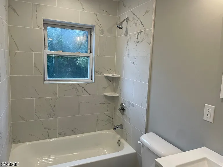 742 Central Ave — Photo 10