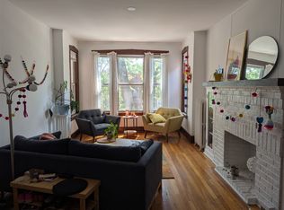 1830 W Patterson Ave, Chicago, IL 60613