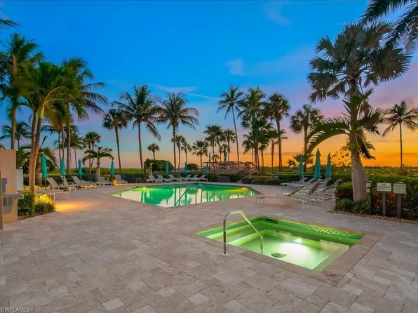 4551 Gulf Shore BLVD N #1606, NAPLES, FL 34103