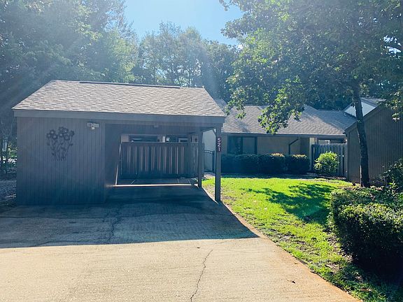 2nd image of 1000 Bay Dr APT 521