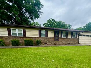 202 Skunk Hollow Rd, Conway, AR 72032