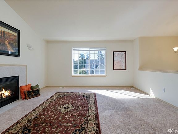 4th image of 2427 53rd St Ct NW