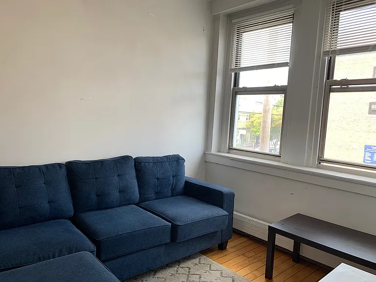374 Thames St — Photo 7