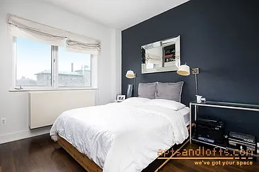 Sold by aptsandlofts.com