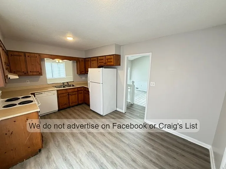 7023 Salinas Ct — Photo 4