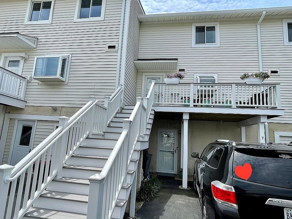 1st image of 7 Cantamar Ct