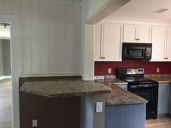 3rd image of 2419 Yearwood Ave