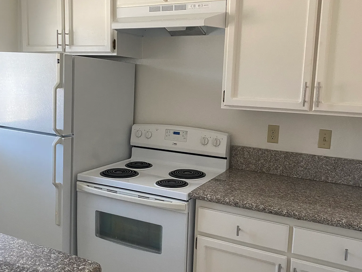 1188 N Cuyamaca St N — Photo 3