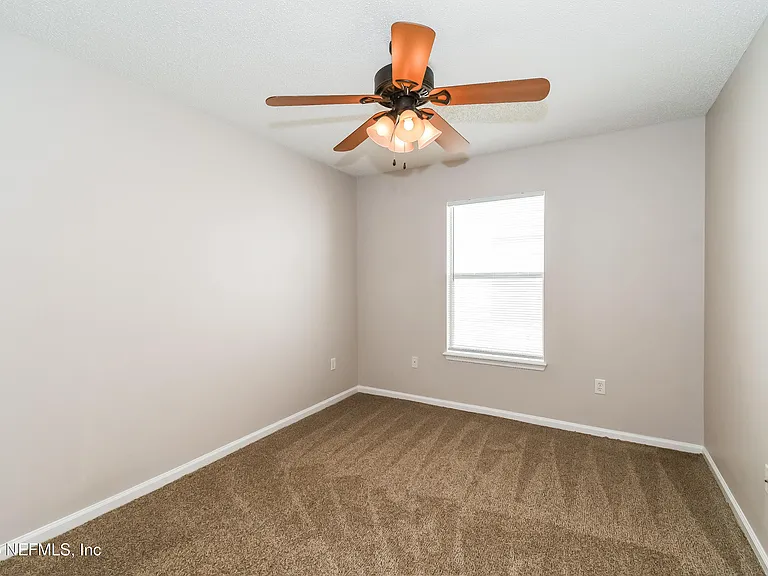 12579 Woodfield Cir W — Photo 9