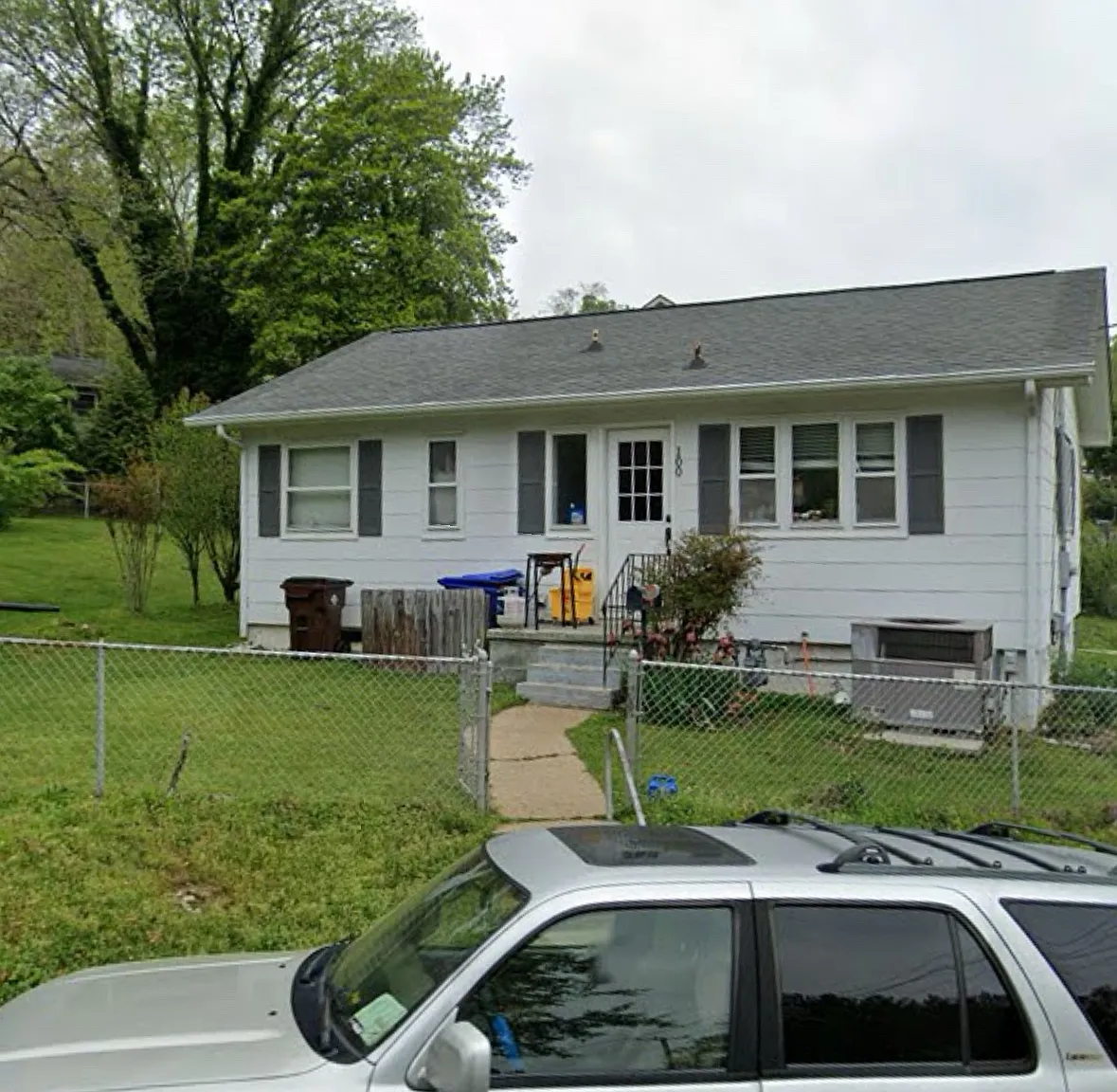 2 bed, 768 sqft, $1,400 — Photo 1
