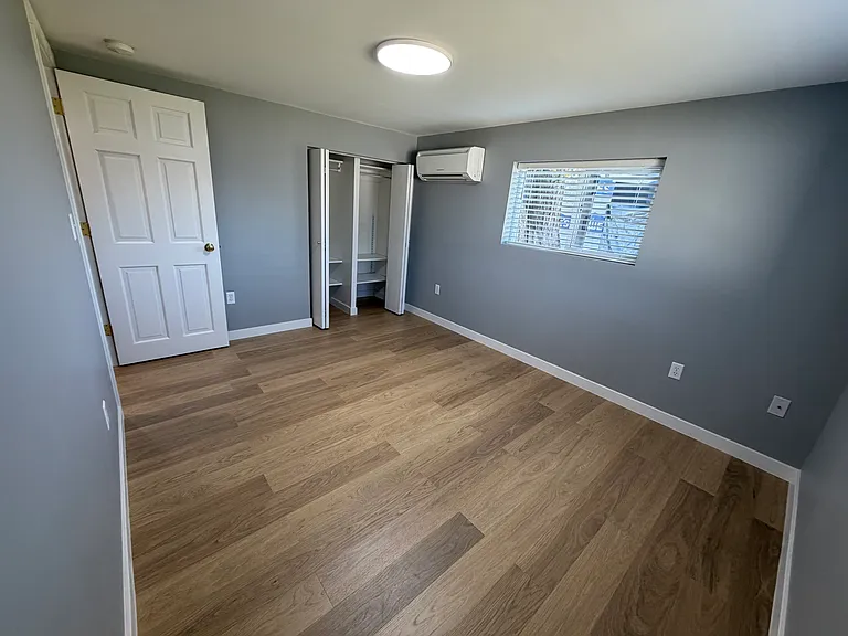 809 Stanton Ave — Photo 8