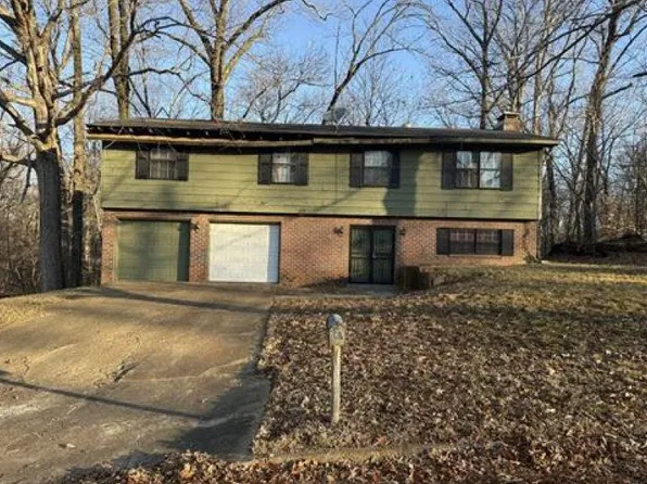 3516 E Rolling Woods Dr, Memphis, TN 38128