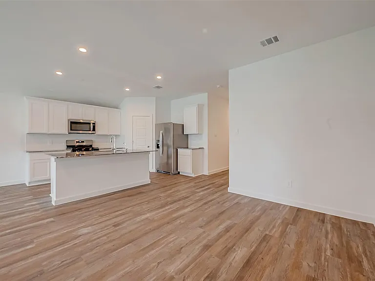 1018 Fringed Bluestar Dr — Photo 18