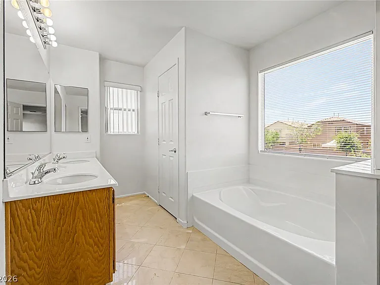 11735 San Rossore Ct — Photo 19