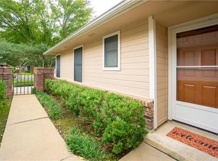 12304 Furrow Cv APT B, Austin, TX 78753
