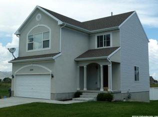 2049 E Hawthorne St, Saratoga Springs, UT 84043
