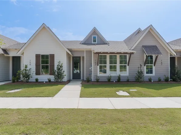163 Summer St, Opelika, AL 36804
