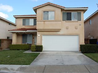 15718 Swan Rd, Fontana, CA 92337
