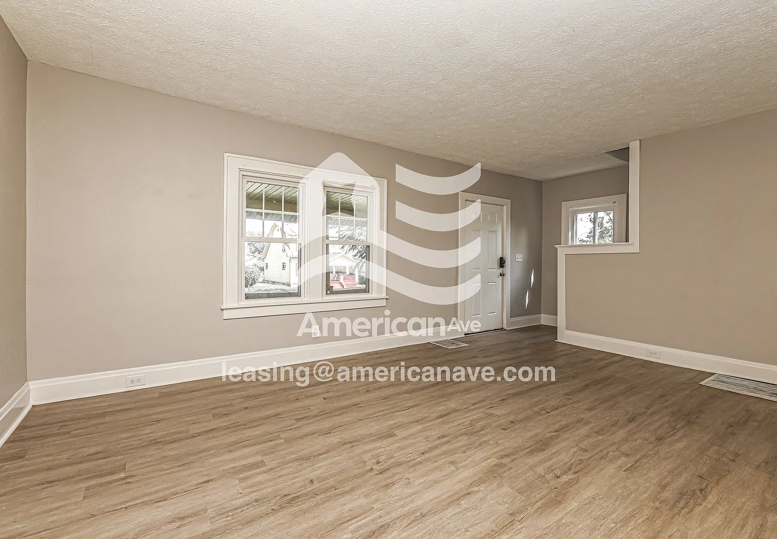 2 bed, 1.0 bath, 900 sqft, $1,040 — Photo 3