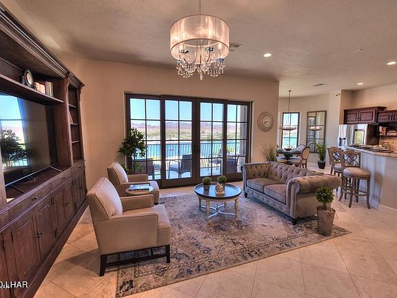 4th image of 8550 Riverview Dr #1
