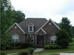 140 Shadow Cove Ln, Trussville, AL 35173