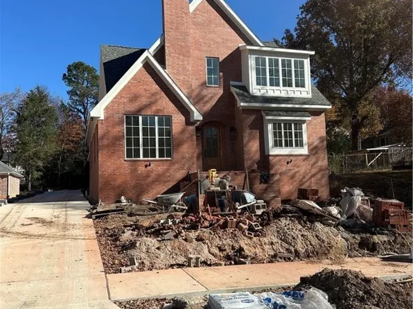 920 Highland Ave, Fayetteville, AR 72701