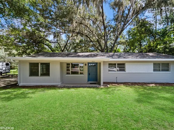 3929 SW 21st St, Gainesville, FL 32608