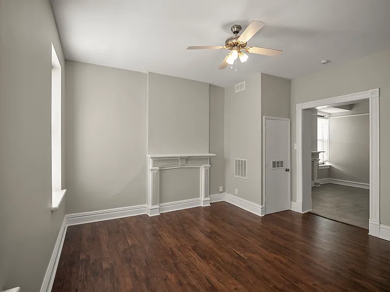 2829 Indiana Ave #2 — Photo 4