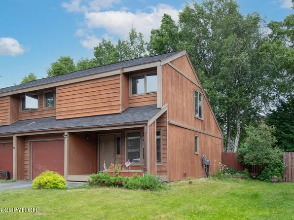 8061 Fairwood Cir, Anchorage, AK 99518