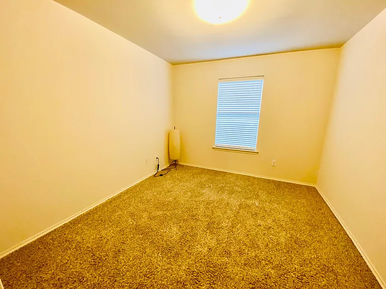 8505 Forest Highlands Dr — Photo 12